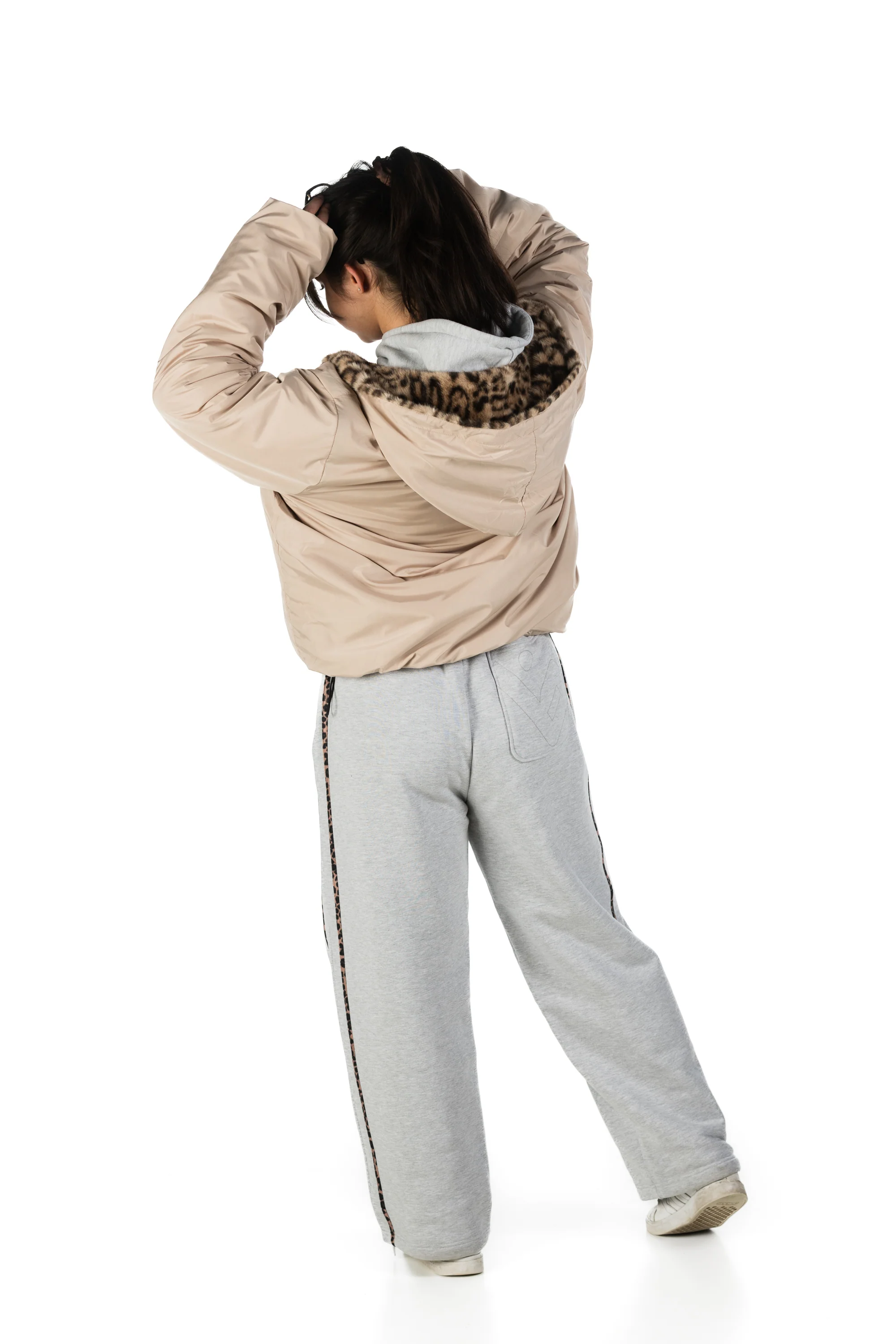 Buchan Cheetah Fleece - Image 4