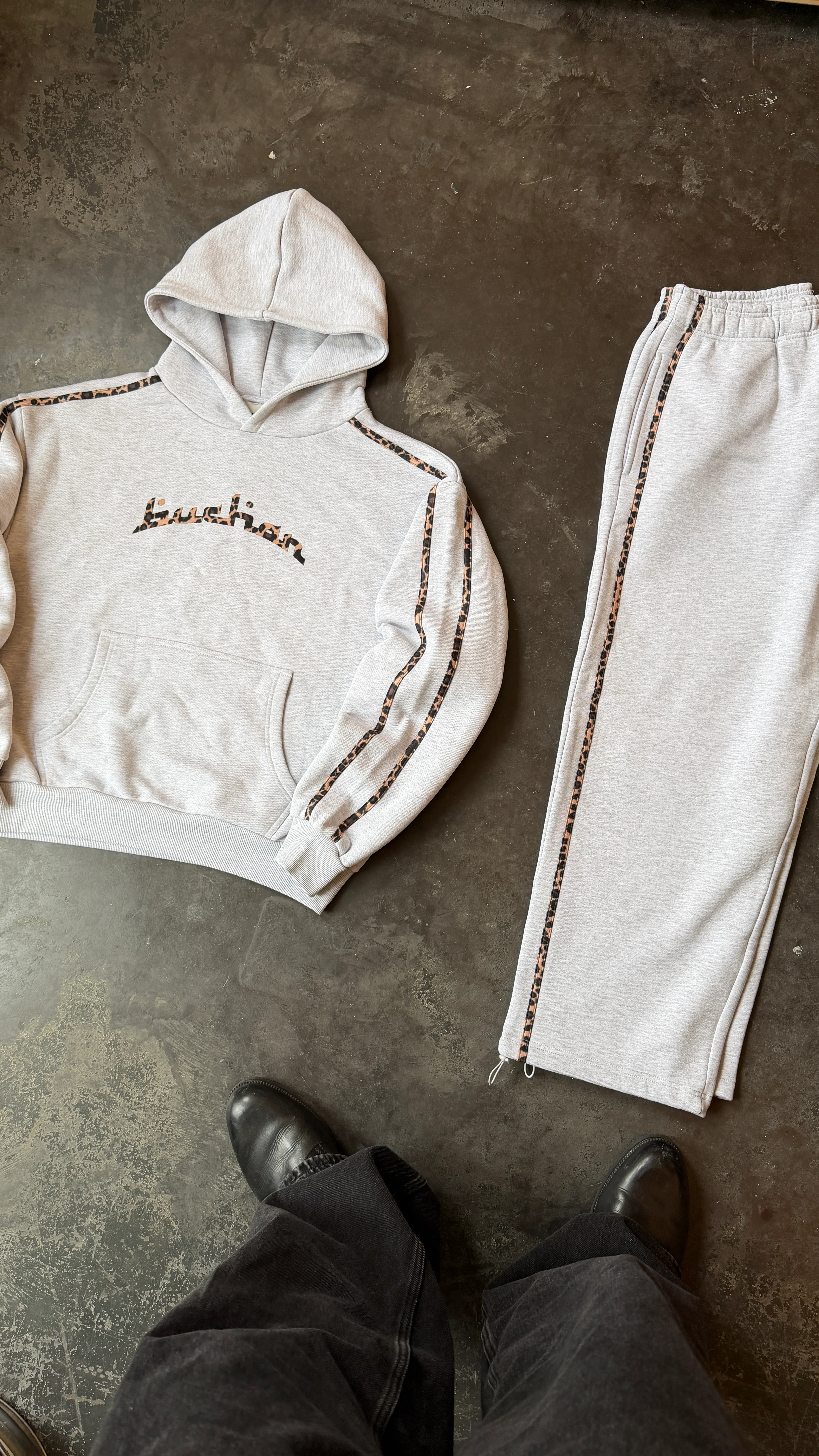 Buchan Cheetah Hoodie - Image 4