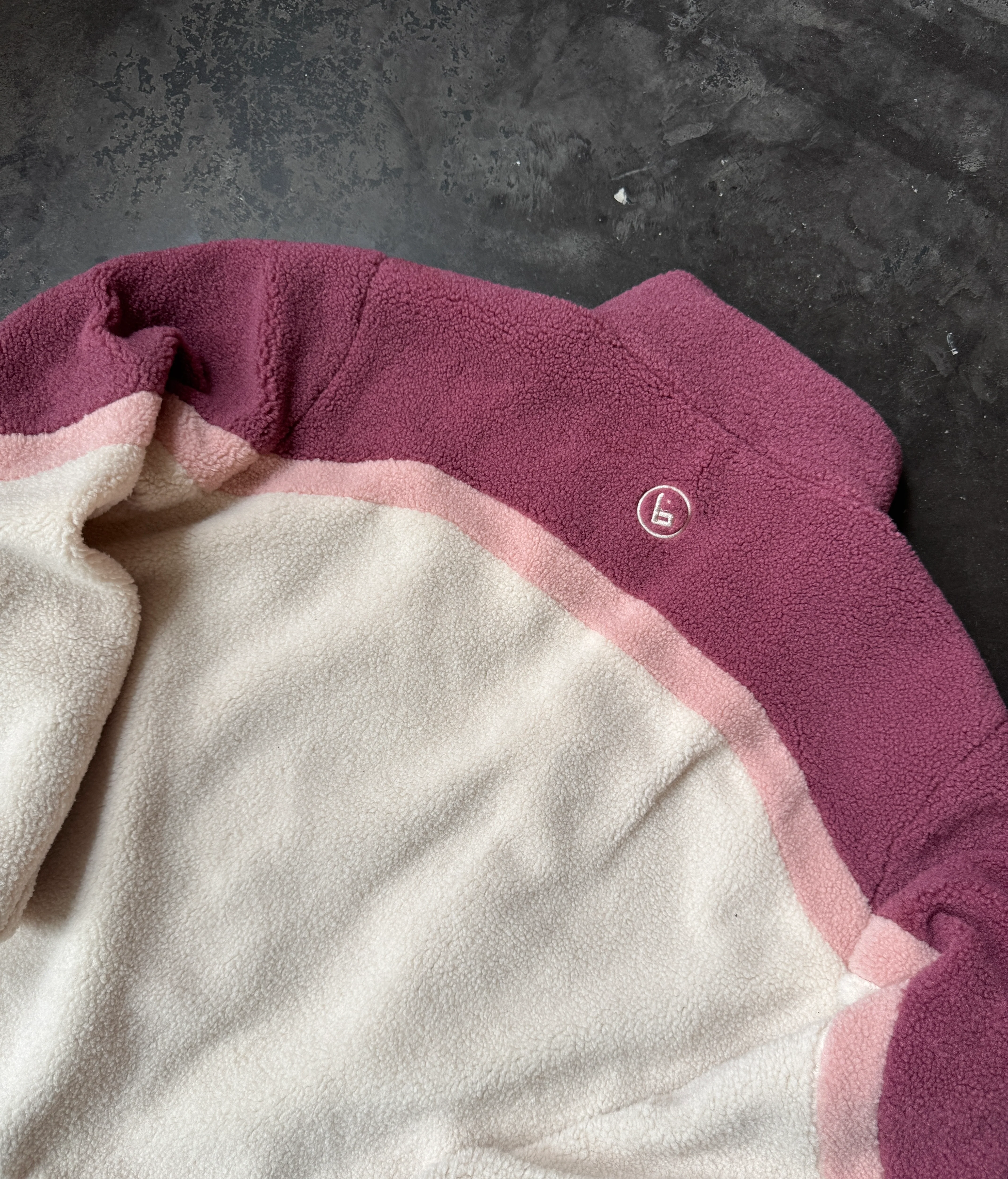 Reversible Buchan Fleece - Pink - Image 8