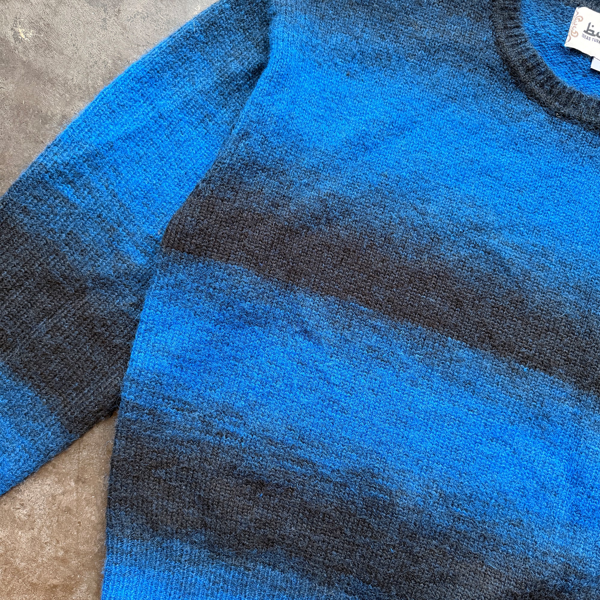 Gradient Knit - Blue - Image 8