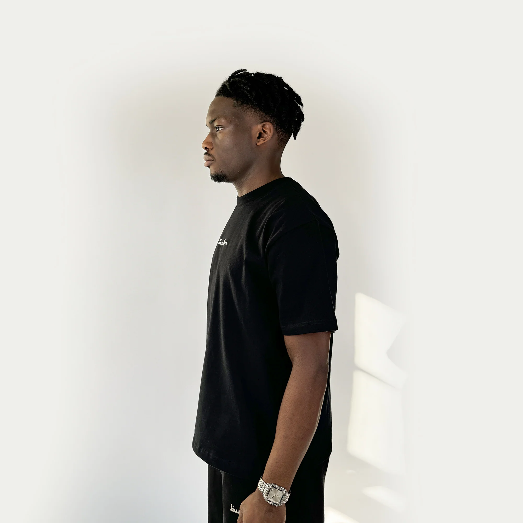 The Buchan T-shirt - Black - Image 3